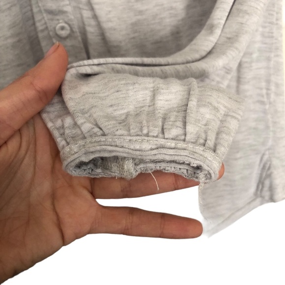 Wilfred Aritzia Grey Cardigan top - Picture 3 of 9